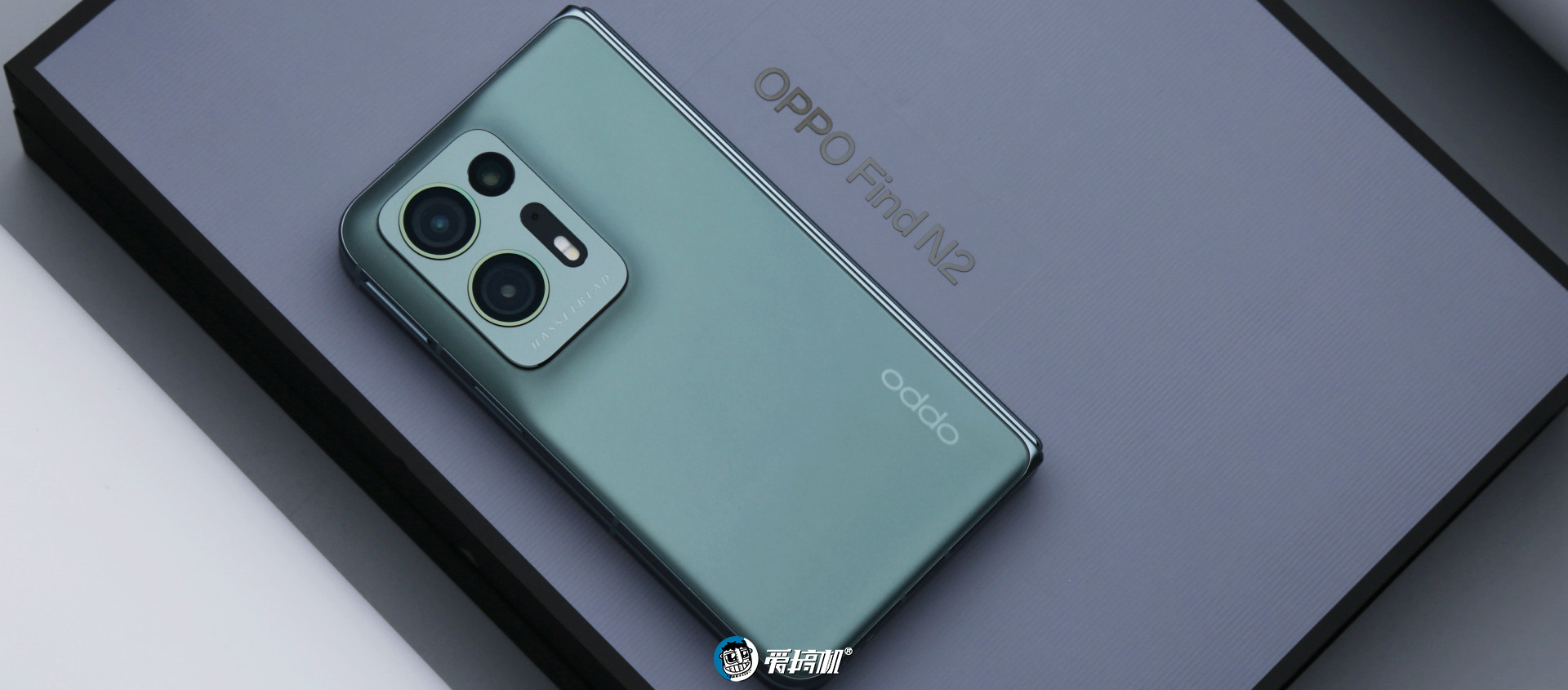 绿厂补完计划，OPPO Find N2评测：7999元起的“最小大折叠”