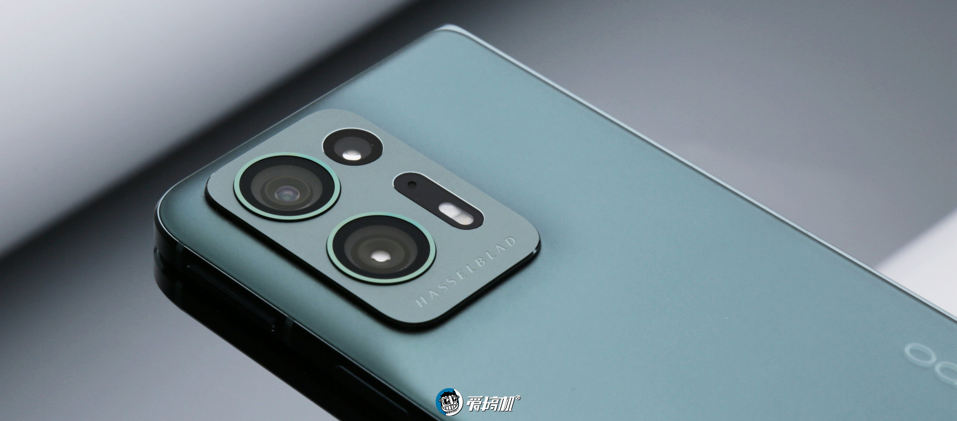 简单拍照对比：iQOO 11对OPPO Find N2、Reno9 Pro+