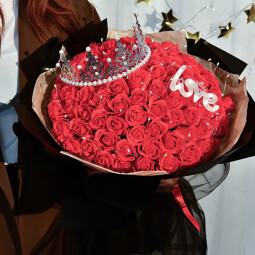 初朵 99朵玫瑰花鲜香皂花束同城配送三八妇女神节礼物纪念日送老婆