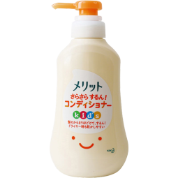 花王(KAO)柔顺儿童护发素 桃子味360ml 顺滑改善干燥 日本原装进口