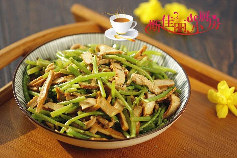 “自带黄体酮”的食物，医生建议：女性过了45岁后，不妨多吃点