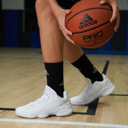 adidas Pro Bounce 2018团队款实战篮球运动鞋男子阿迪达斯官方 白色 43(265mm)