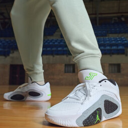 NIKEJordan耐克乔丹TATUM 2塔图姆2男子实战篮球鞋新款FJ6458-100 40