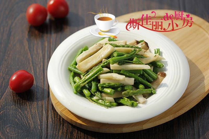 正大量上市！叶酸是芹菜的20倍，建议中老年常吃强免疫，腿脚带劲