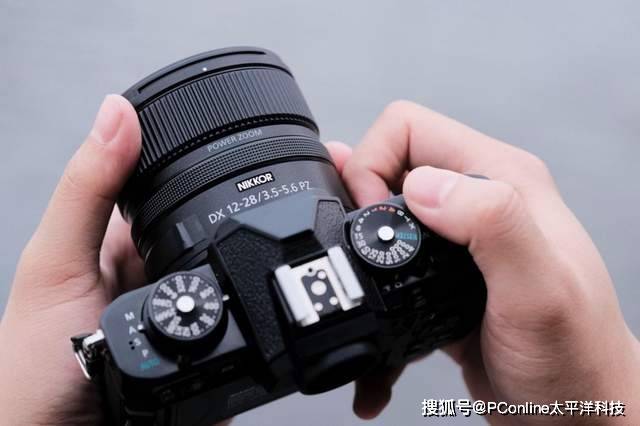 高分辨率两用镜头，电动变焦尼克尔Z 28-135mm f/4 PZ实拍评测
