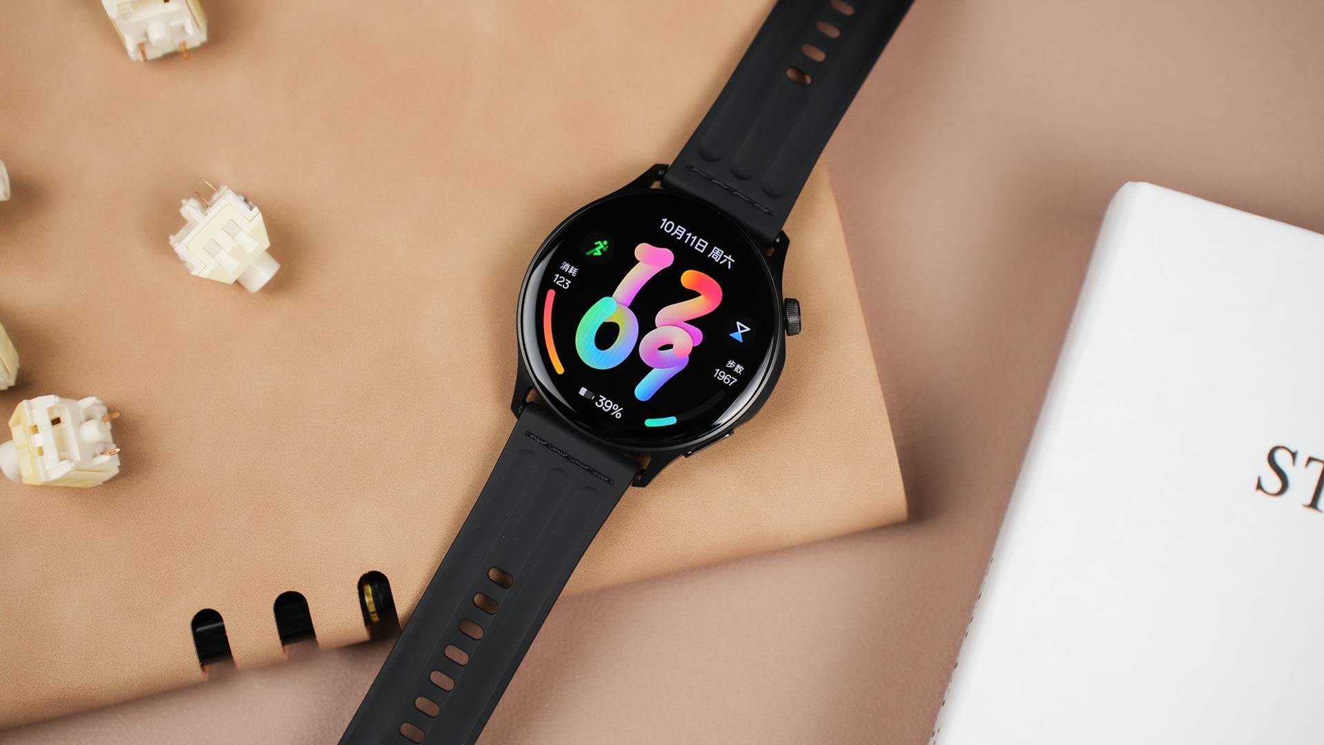 OPPO Watch S体验：这可能是「穿戴天花板」？轻薄得过于实力派！