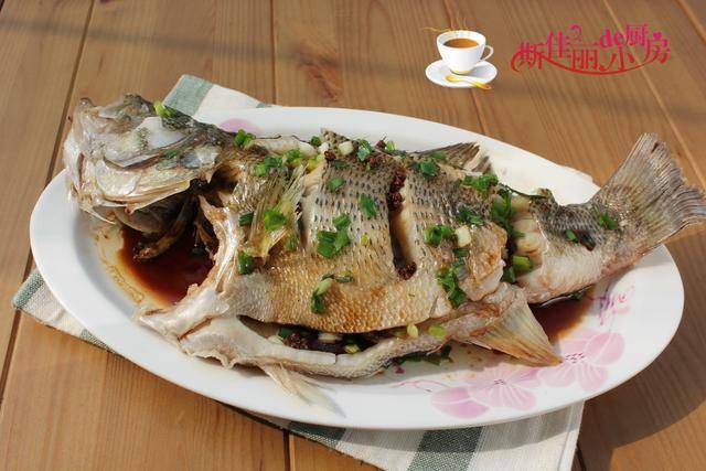 秋天吃牛羊肉不如吃它，比牛羊肉便宜，鲜香滋补营养高，还解秋燥