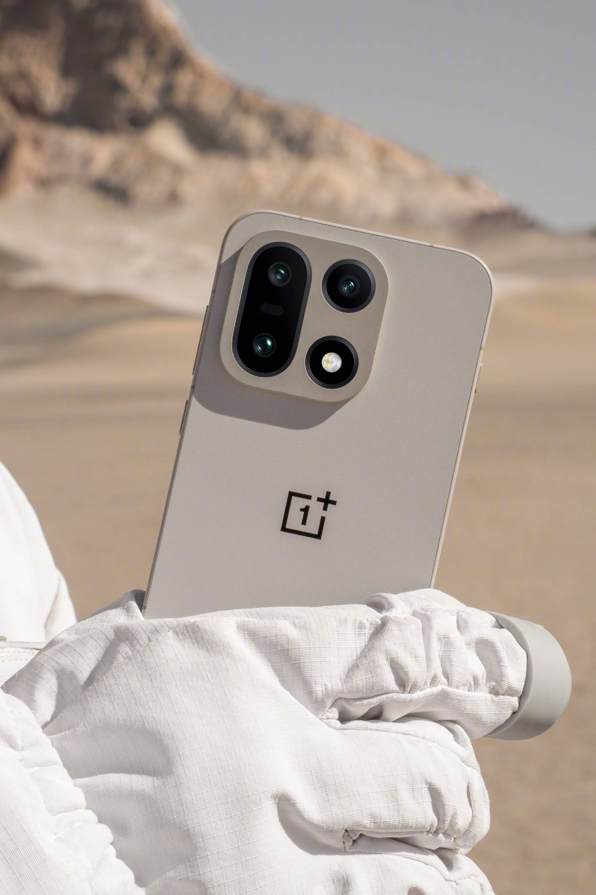 一加15性能Ultra超旗舰，全能体验的终极之选