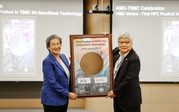 高性能计算领域首款!AMD确认新霄龙采用台积电2nm工艺