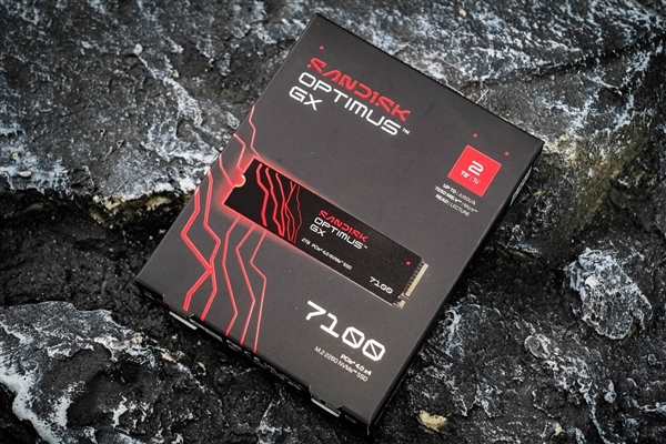 PCIe 4.0火力全开:闪迪奥丁马仕GX 7100 NVMe SSD上手