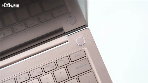 MacBook Neo卖爆后 Windows笔记本终于坐不住了！