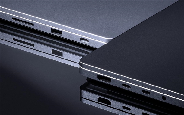 微软巅峰旗舰!微软Surface Laptop Ultra实机上手:MacBook既视感