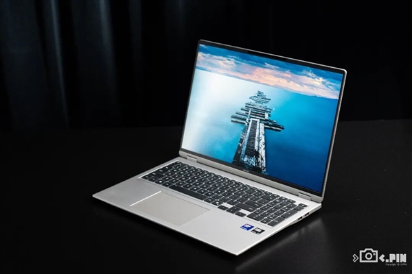 没有独显售价过万 荣耀MagicBook Pro 2026凭啥!
