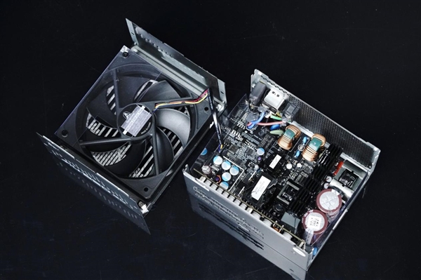 125mm短身 + ATX 3.1！鑫谷昆仑山海MU-850GD电源图赏