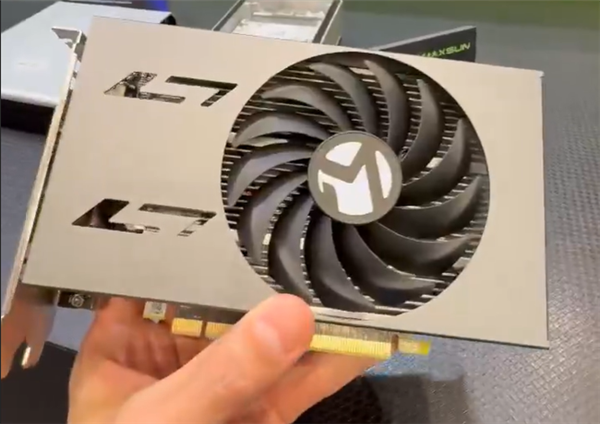 2026了还在卖RX 580和7代i5!AI吃干产能:PC厂商集体开倒车