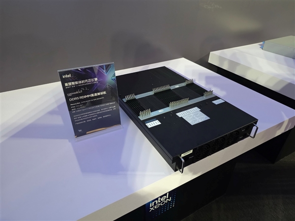 Intel至强6+:再现CPU王者之风!一个机柜60000+核心