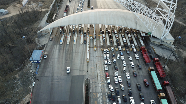 油车车主 替电车交了多少养路费?