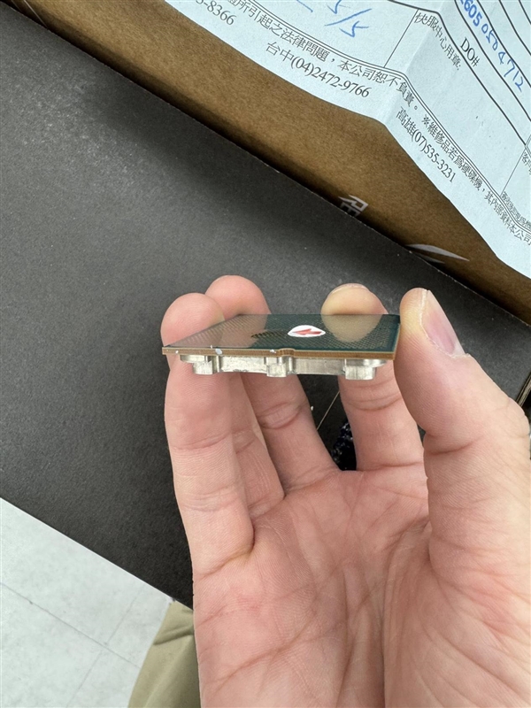 7950X3D待机状态突然挂掉：因有鼓包惨遭拒保