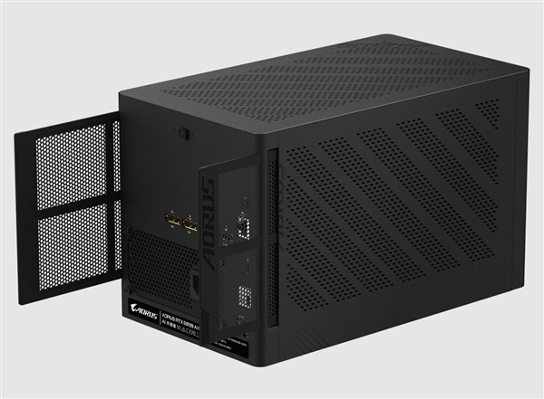 技嘉推出外置显卡坞AI BOX：拥有超3000AI TOPS算力 支持Thunderbolt 5连接