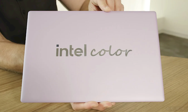 主打超高性价比！Intel Color公版笔记本首发上手：12.9mm超薄、机身无散热孔