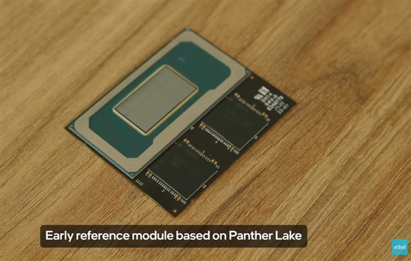 主打超高性价比！Intel Color公版笔记本首发上手：12.9mm超薄、机身无散热孔