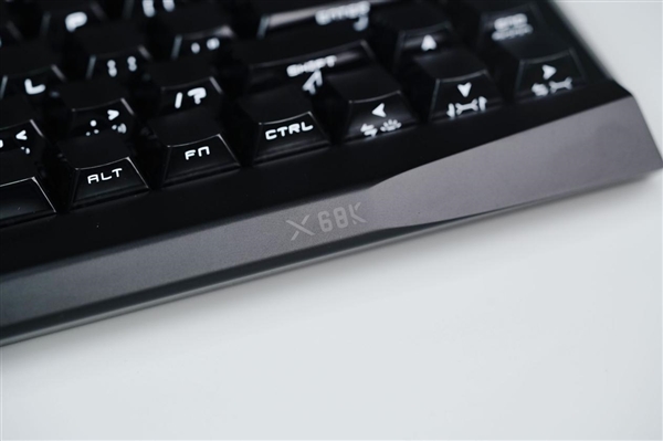 0.01mm精准调行程!微星X86K磁轴机械键盘图赏
