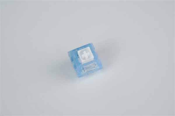 段落感清晰干脆！ikbc 98S三模RGB极地狐轴键盘图赏