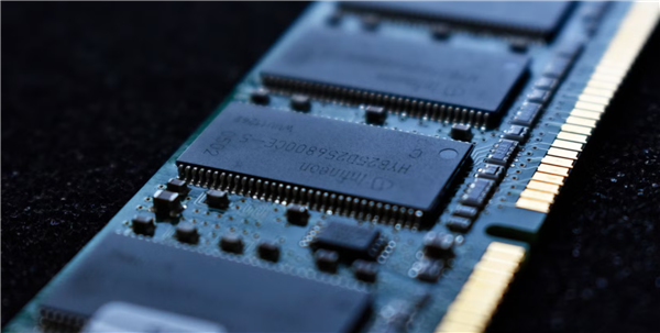 古老的DDR2内存都涨疯了!两个季度连涨60%、40%