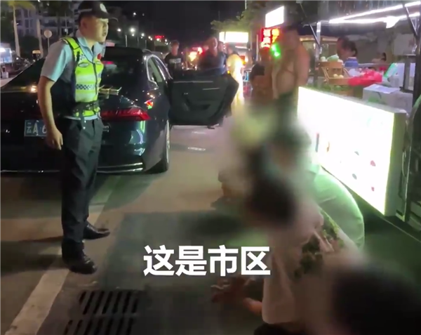 海南一男子全网开直播飙车超速100%被吊销驾照：辩解超速又不碰人引网友吐槽