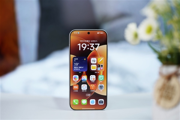 Android 17澎湃OS尝鲜Beta招募开启：小米17、小米17 Ultra率先尝鲜