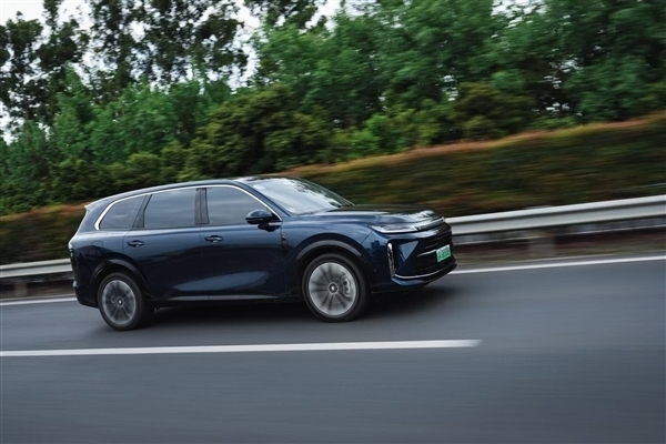 15万买华为乾崑智驾9系旗舰SUV!华境S交付突破10000辆