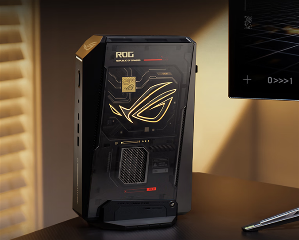 华硕ROG NUC 20周年版迷你机首发43999元：Ultra 9 290HX Plus、RTX5090