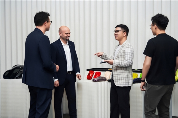 加盟智界的前法拉利设计师身份揭晓!Werner Gruber 曾操刀设计拉法、FXX-K