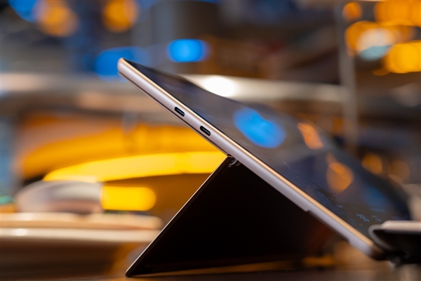 全新Surface Pro 13英寸上手体验:骁龙芯+Win11 移动办公神器
