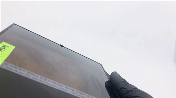 三星最强折叠屏!Galaxy Z Fold8 Ultra真机上手:折痕几乎看不见