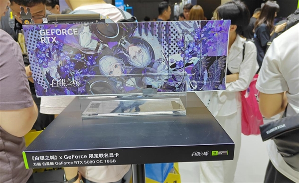英伟达BW 2026超级芯片RTX Spark首展惊艳：巨型GPU墙成打卡地标