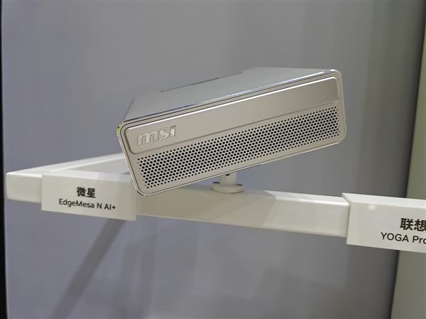 英伟达BW 2026超级芯片RTX Spark首展惊艳：巨型GPU墙成打卡地标
