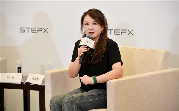 印奇首次揭秘:阶跃为什么要造AI手机