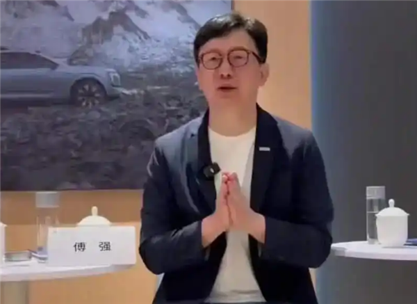 上汽大众傅强谈奥迪E7X价格:无品牌溢价成分 不怕跟小米做比较