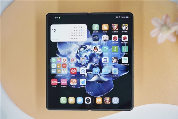 首发自家新一代玄戒处理器！小米MIX Fold 5今年Q3亮相 起售价有望破万