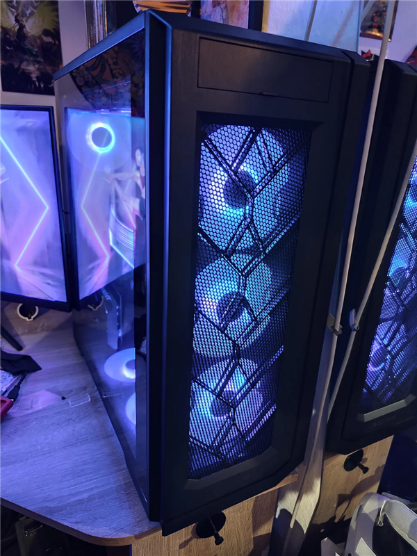 老卡别扔! RTX 3090+RTX 3050双卡组合:实测4K 144FPS