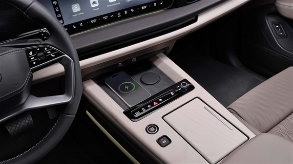 奥迪史上最大SUV登场!奥迪Q9正式发布:V8动力叫板奔驰GLS 63