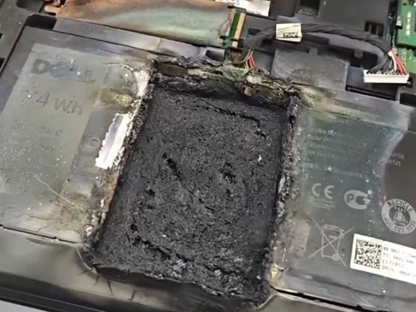 戴尔旧笔记本锂电池起火！底部烧穿大洞 SSD都被波及