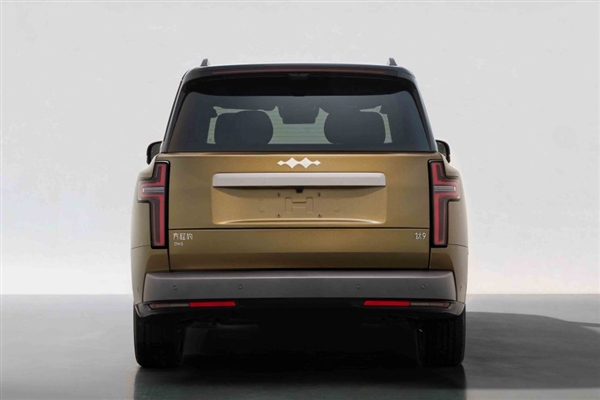 全尺寸六座硬派SUV!方程豹钛9新车申报:车长超5.2米