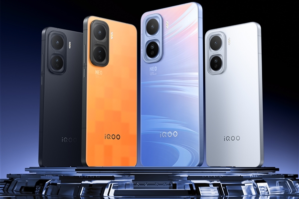 iQOO Neo11至尊版下周官宣：搭载国产顶级2K直屏 同档唯一