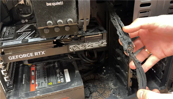强用单8pin一分二供电RTX 5070:供电线当场报废 显卡险被毁