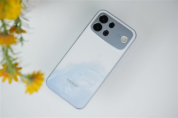 自带散热风扇、IP69防水！OPPO K15图赏