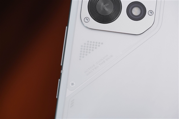 首款双金标万毫安手机!OPPO A7 Pro Max图赏
