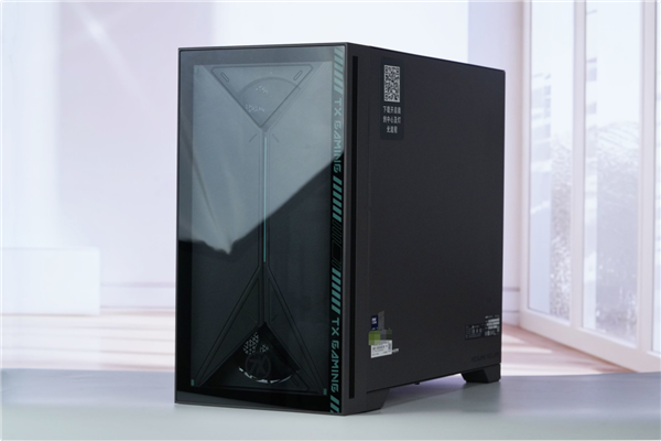 酷睿Ultra 9+RTX 5060 Ti 华硕天选7X台式机图赏