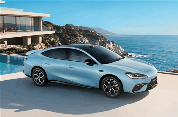 比Model 3便宜9万!吉利银河TT预售:14.59万元起